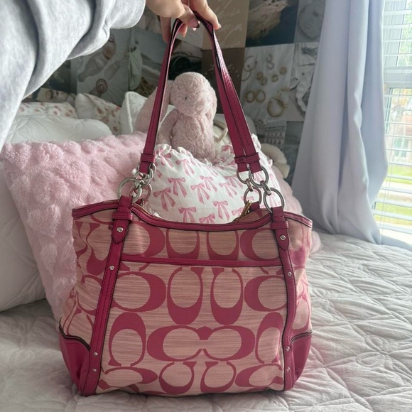 Y2K Coach Barbie Pink Monogram Tote Purse/Bag - Picture 4 of 8